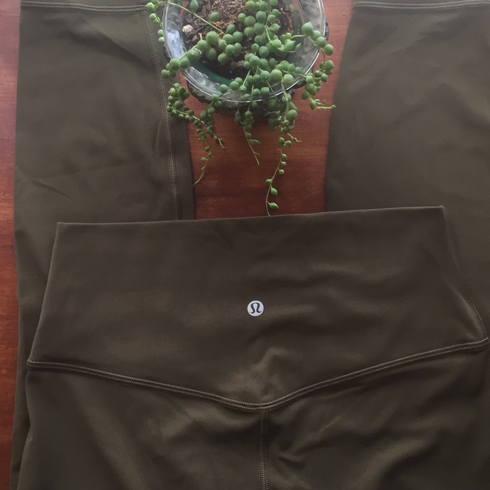 Rare Lululemon Align pant military green - Picture 3 of 6